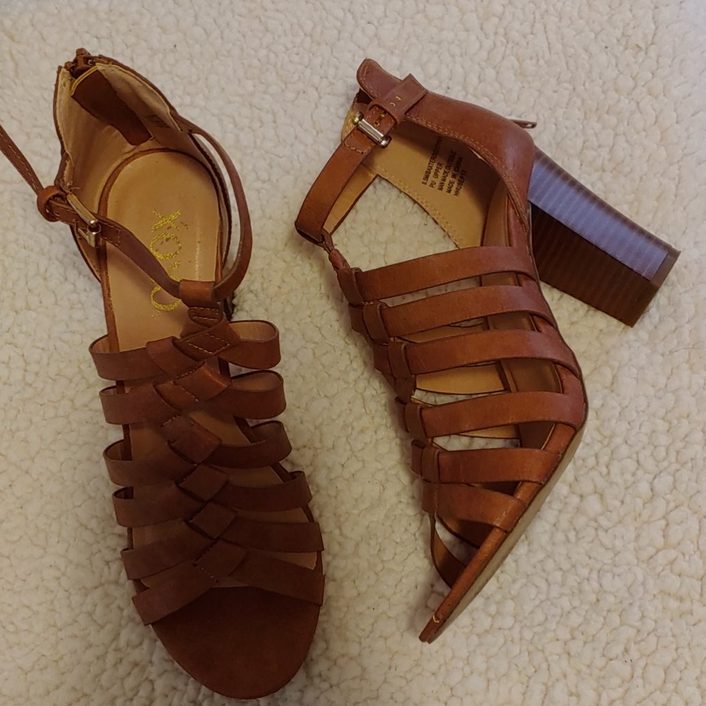 Tan heels